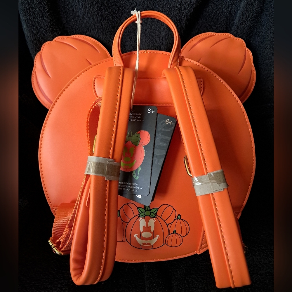 Minnie Pumpkin GITD Loungefly Mini Backpack and Wallet - Picture 4 of 10
